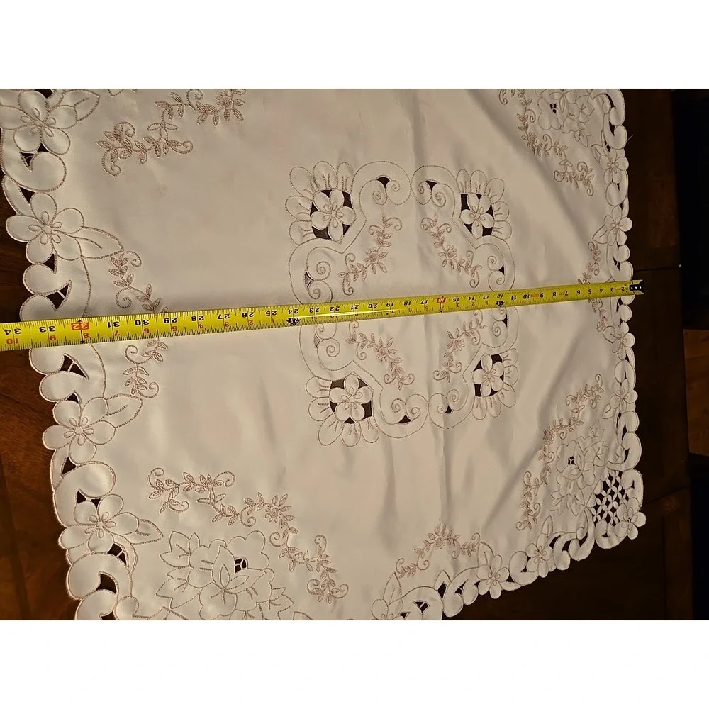 Vtg Lot‎ Crochet embroidered table linens lot, Lace , Napkins Topper
